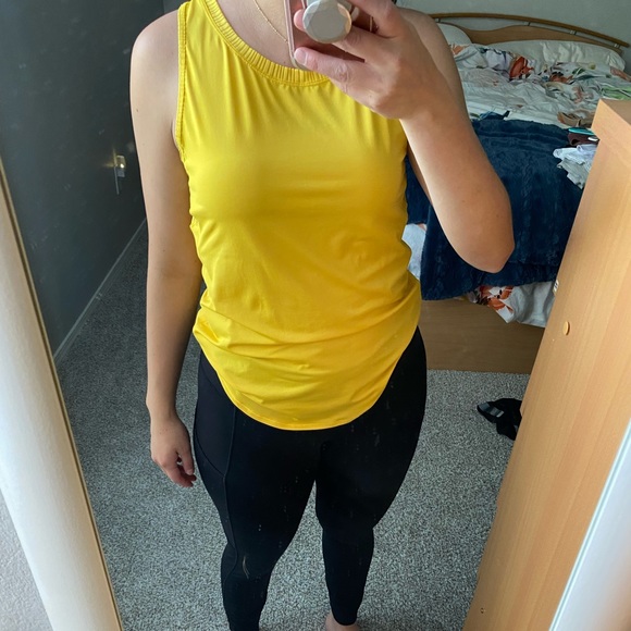 DICKS Tank - Picture 1 of 3